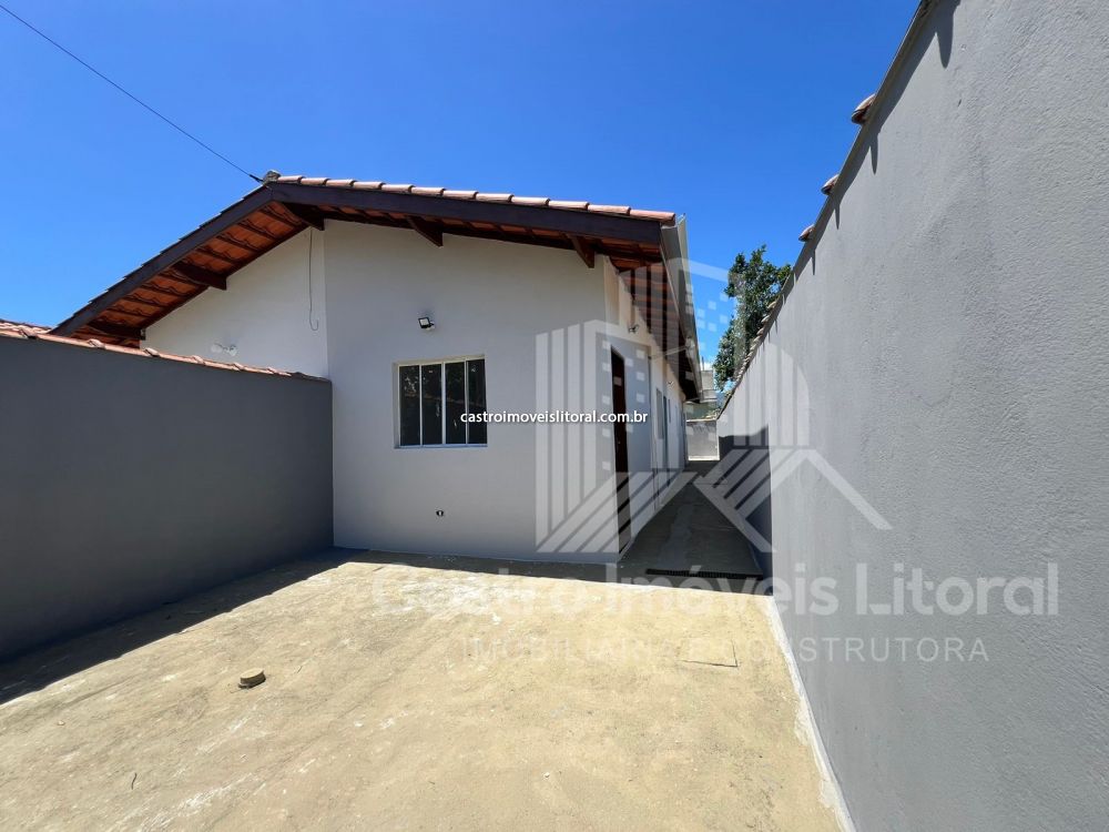 Casa Padrão venda Balneário dos Golfinhos - Referência 2124